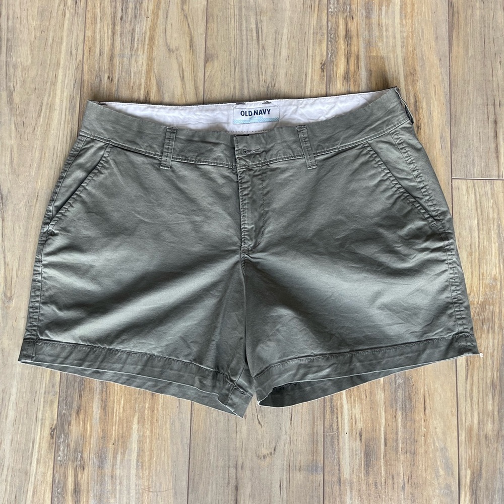 Old Navy shorts